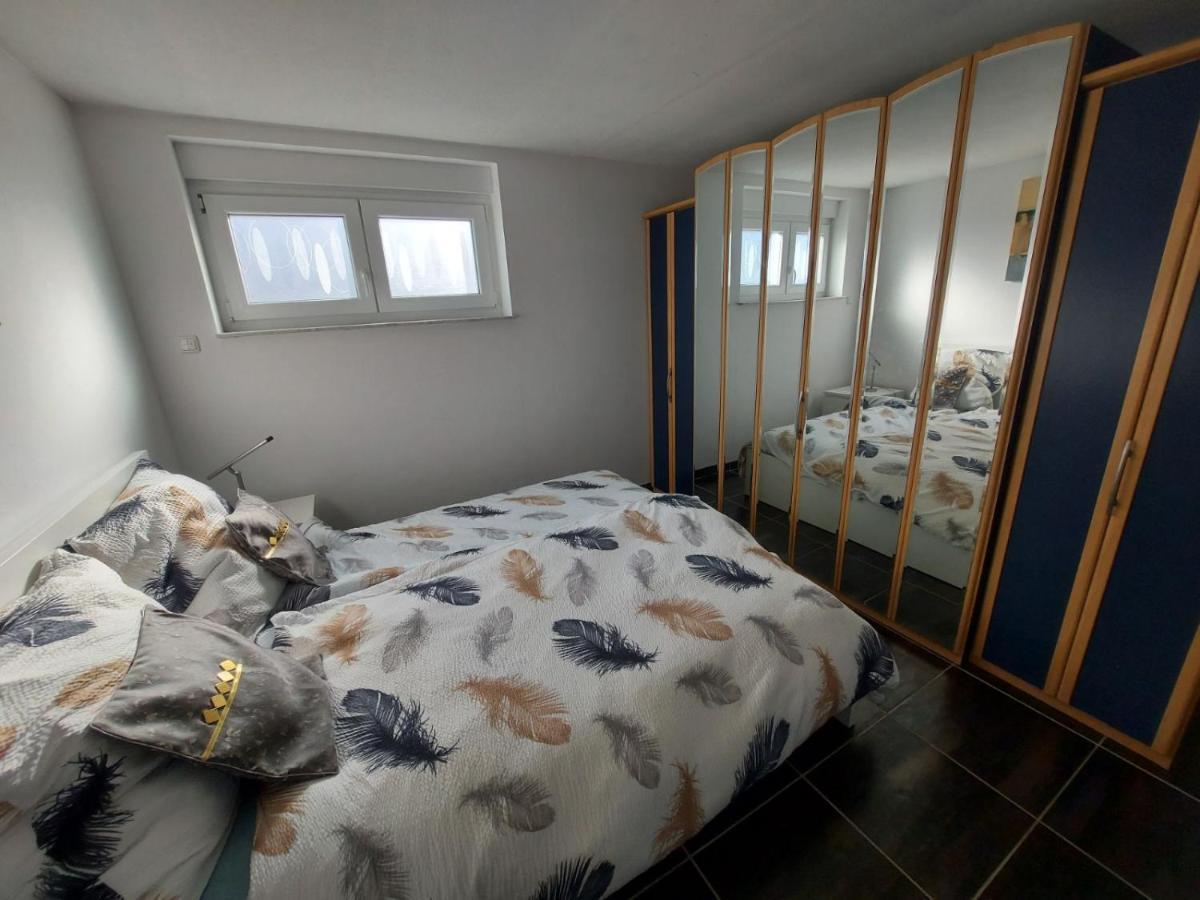 Lovely Appartment With Private Patio And Private Entrance In Luxembourg 60M2 Saeul Exteriör bild