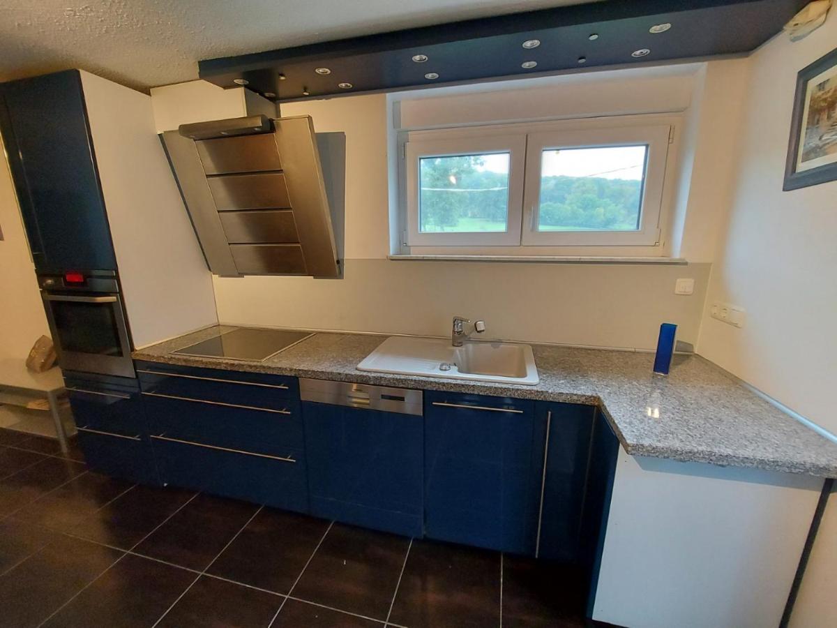 Lovely Appartment With Private Patio And Private Entrance In Luxembourg 60M2 Saeul Exteriör bild